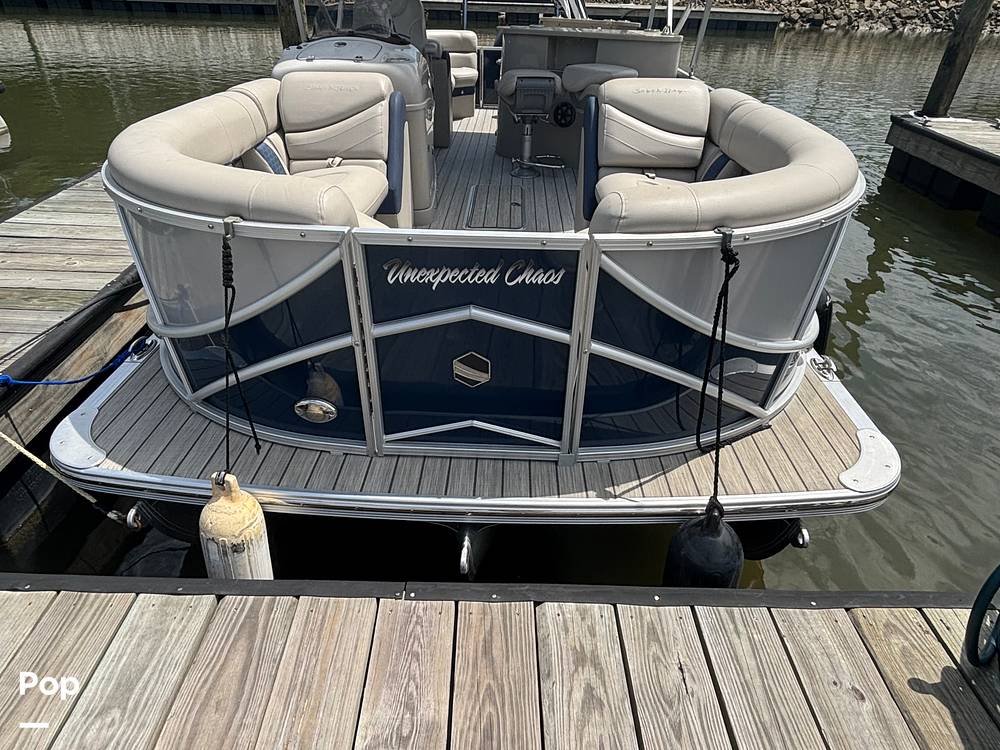 Slide: The Image of South Bay 523E 3.0 2020 - 15428291