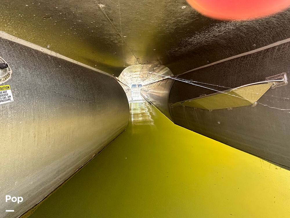 Slide: The Image of South Bay 523E 3.0 2020 - 15428293