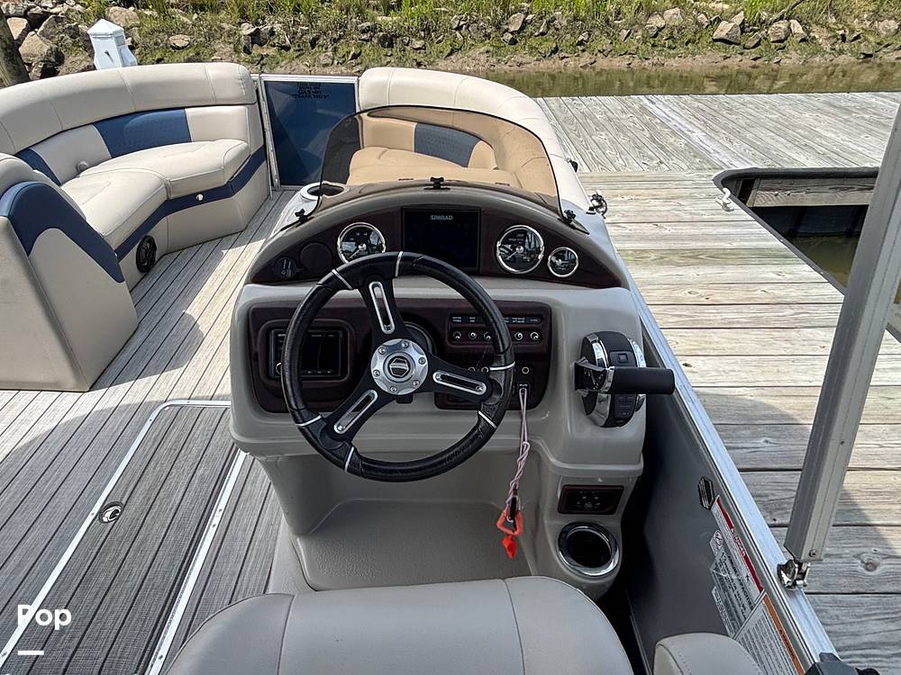 Slide: The Image of South Bay 523E 3.0 2020 - 15428314