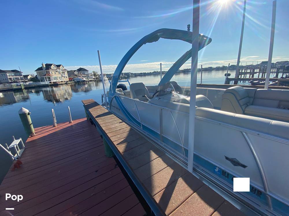 Slide: The Image of South Bay 525 RS Arch 2018 - 13323006