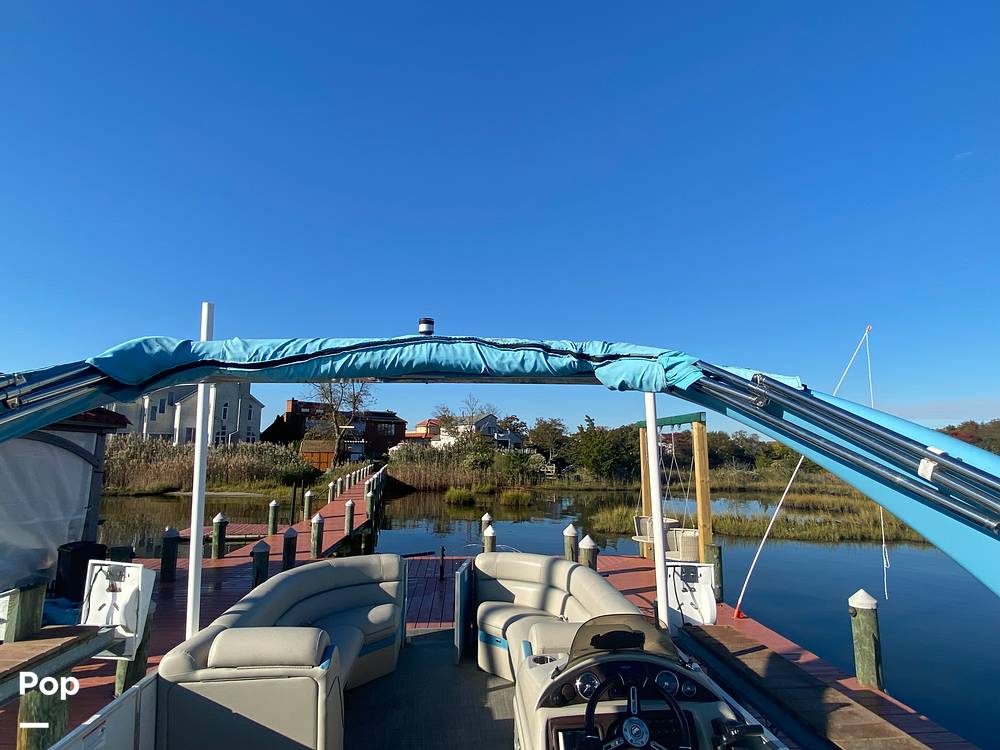 Slide: The Image of South Bay 525 RS Arch 2018 - 13323041