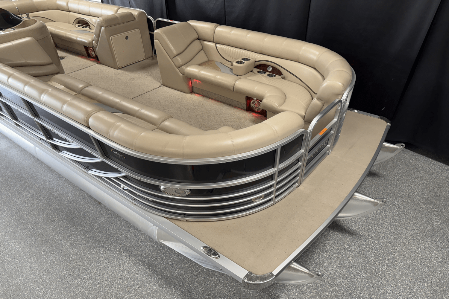 Slide: The Image of South Bay 925 CR 2011 - 6