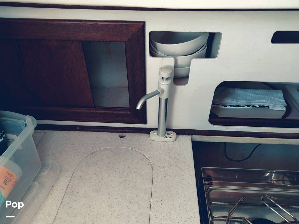 Slide: The Image of Kitchen Sink With Cover - 15425113