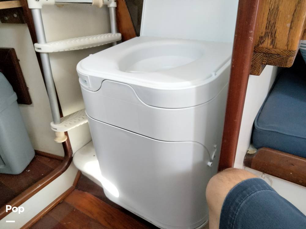 Slide: The Image of Porta-potty - 15425074