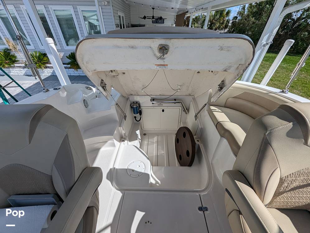 Slide: The Image of Southwind 2200 SD 2017 - 33