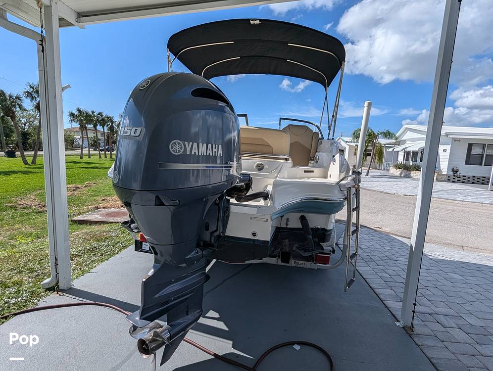 Slide: The Image of Southwind 2200 SD 2017 - 8