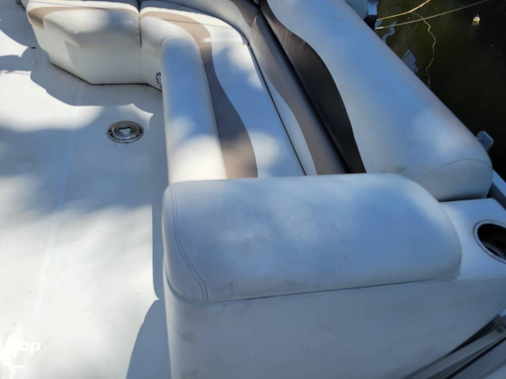 Slide: The Image of Southwind 229L Hybrid 2012 - 15446961