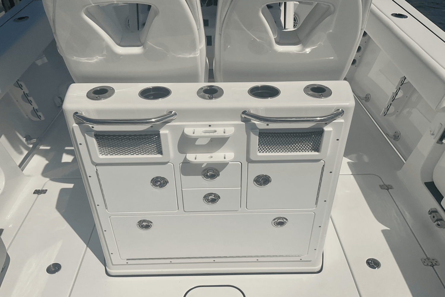 Slide: The Image of Sportsman 262 2025 - 16