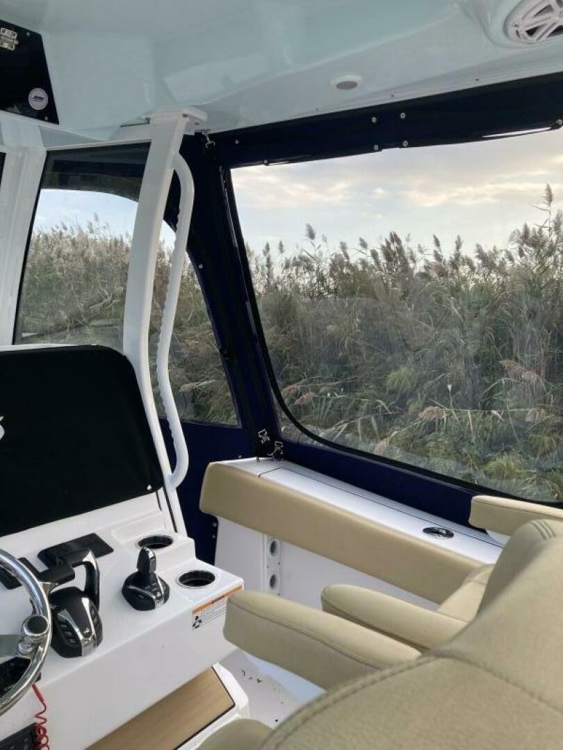 Slide: The Image of Sportsman 282 CC 2023 - 5113496