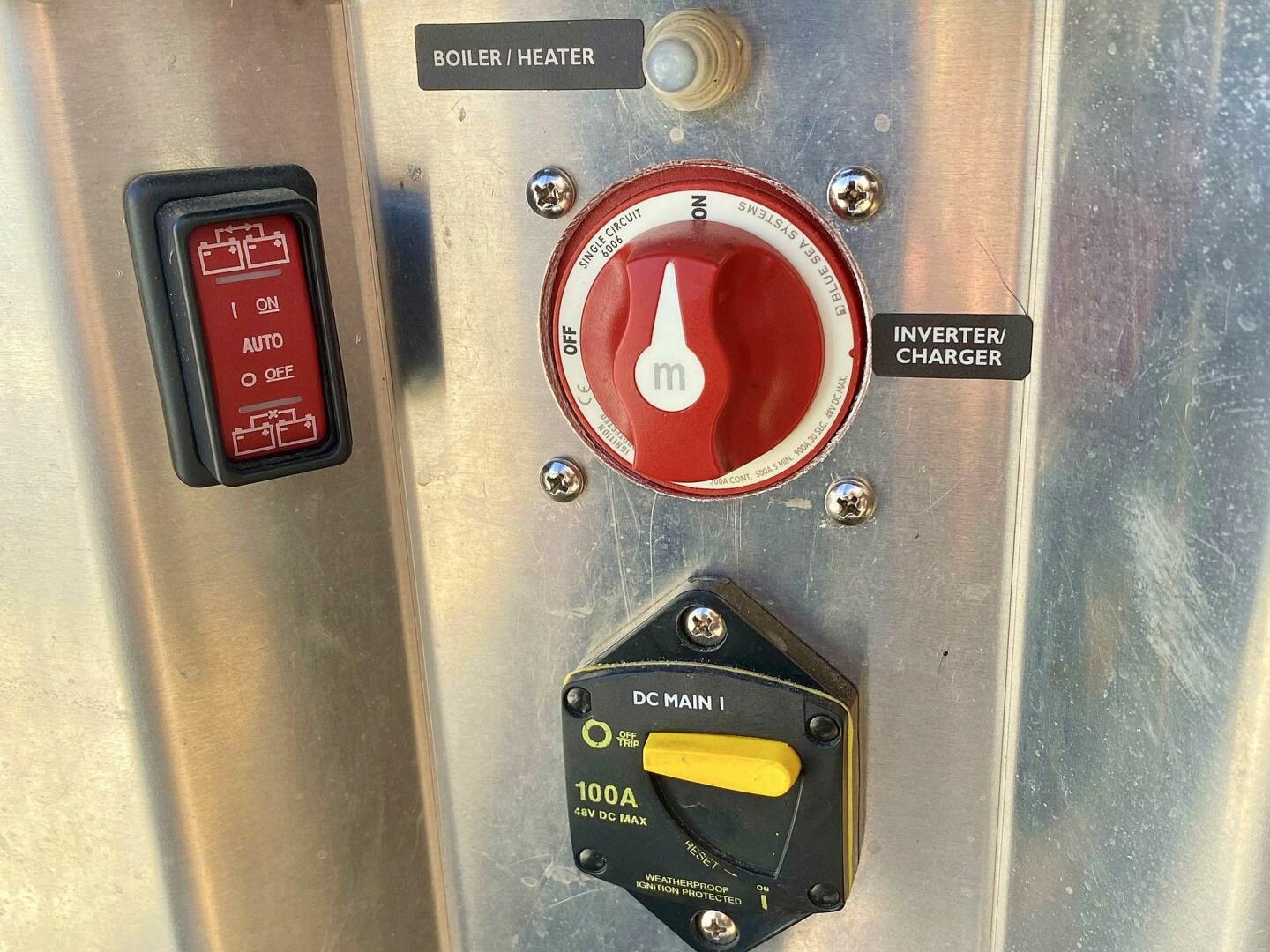 Slide: The Image of Stabi-Craft 2500 Ultracab XL 2019 - 4866055