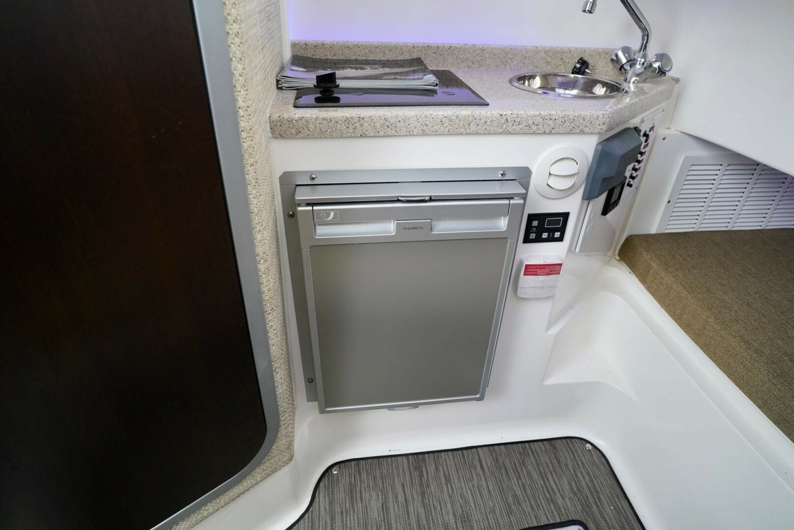 Slide: The Image of Dealer Demo Power Power Boat for sale 2022 STAMAS AVENTURA 33T - STAMAS AVENTURA 33T - 5322587