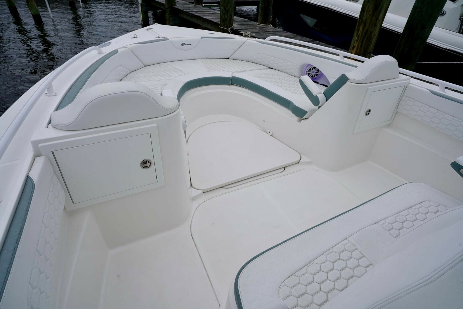 Slide: The Image of Dealer Demo Power Power Boat for sale 2022 STAMAS AVENTURA 33T - STAMAS AVENTURA 33T - 5322588