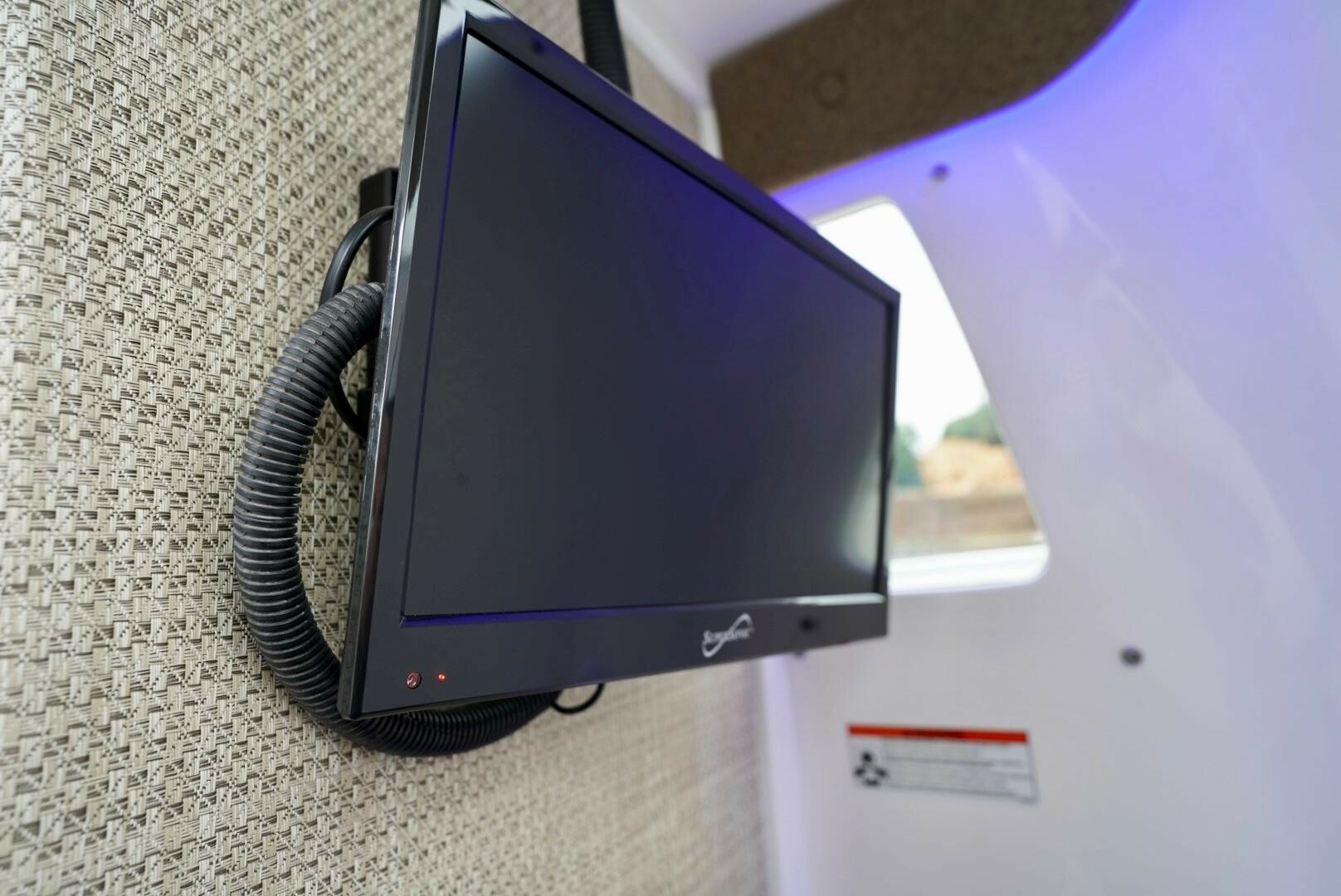 Slide: The Image of Dealer Demo Power Power Boat for sale 2022 STAMAS AVENTURA 33T - STAMAS AVENTURA 33T - 5322589