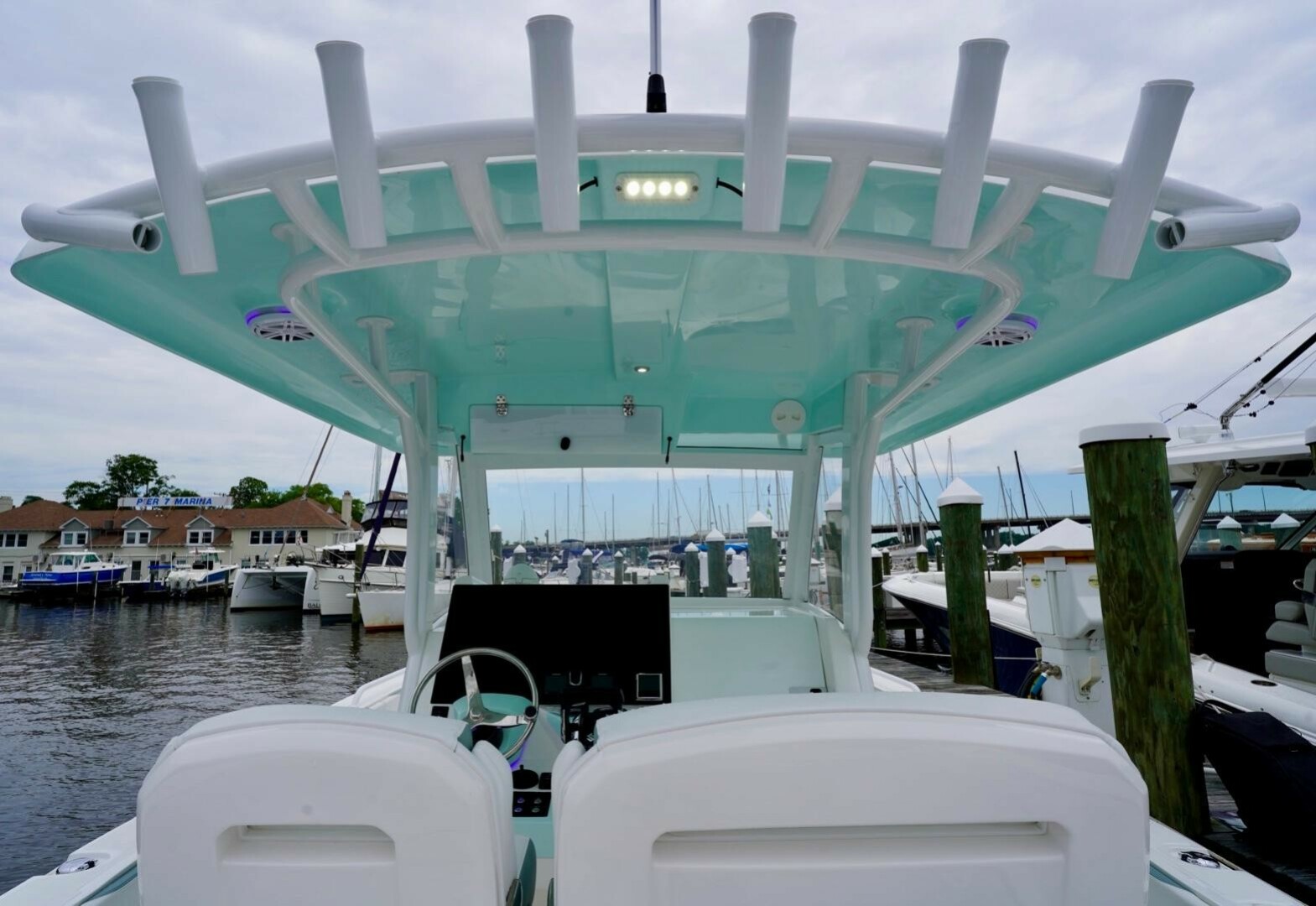 Slide: The Image of Dealer Demo Power Power Boat for sale 2022 STAMAS AVENTURA 33T - STAMAS AVENTURA 33T - 5322596