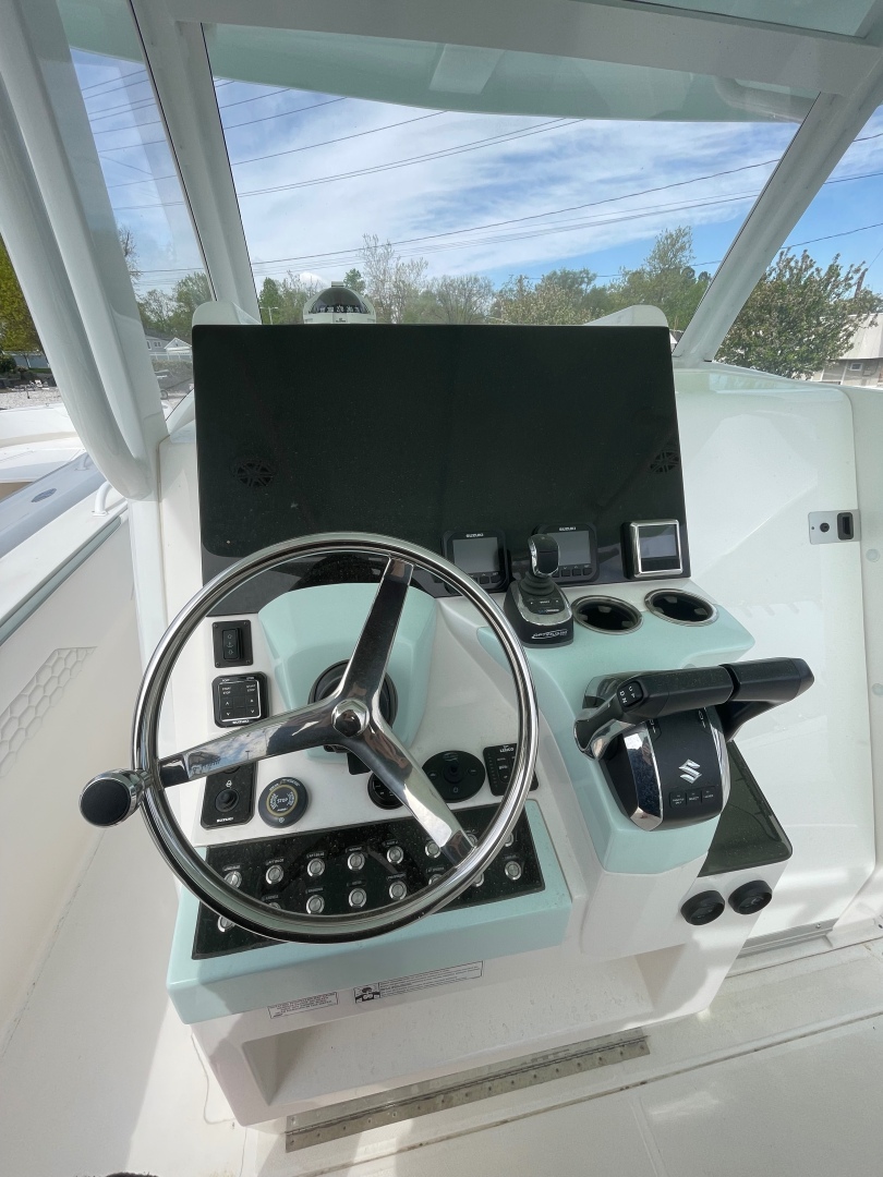 Slide: The Image of Dealer Demo Power Power Boat for sale 2022 STAMAS AVENTURA 33T - STAMAS AVENTURA 33T - 5322605