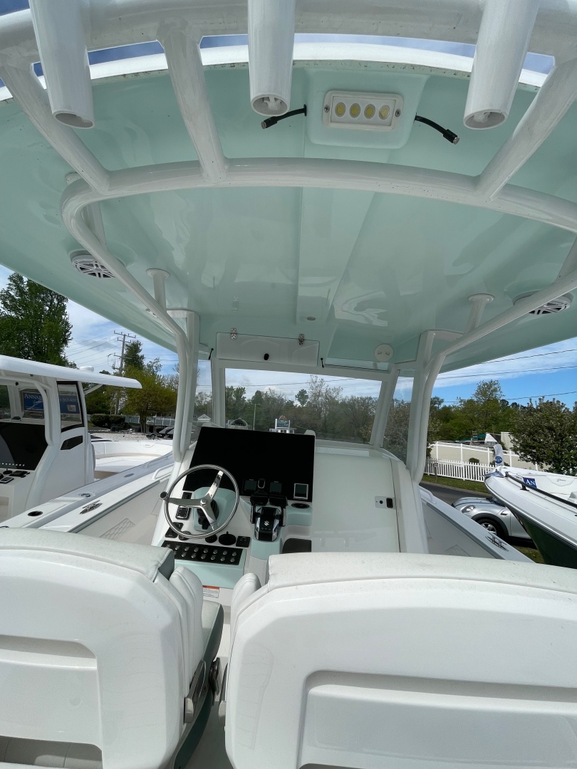 Slide: The Image of Dealer Demo Power Power Boat for sale 2022 STAMAS AVENTURA 33T - STAMAS AVENTURA 33T - 5322609