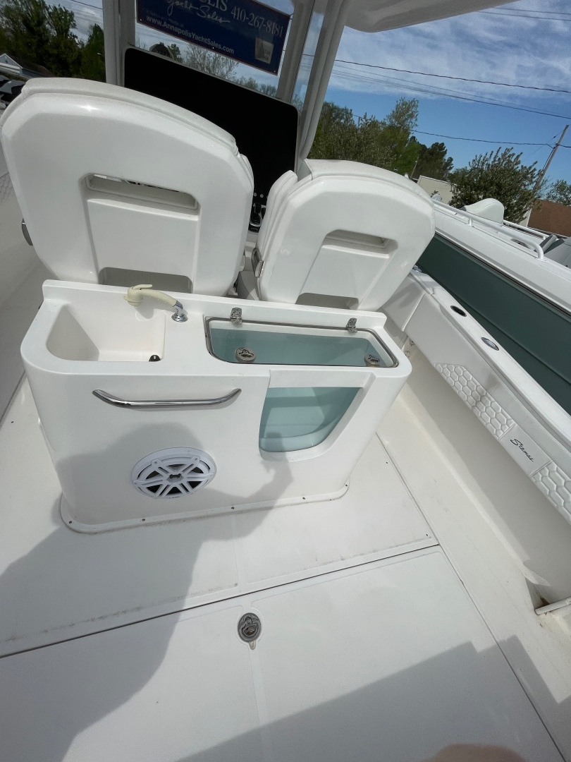 Slide: The Image of Dealer Demo Power Power Boat for sale 2022 STAMAS AVENTURA 33T - STAMAS AVENTURA 33T - 5322612