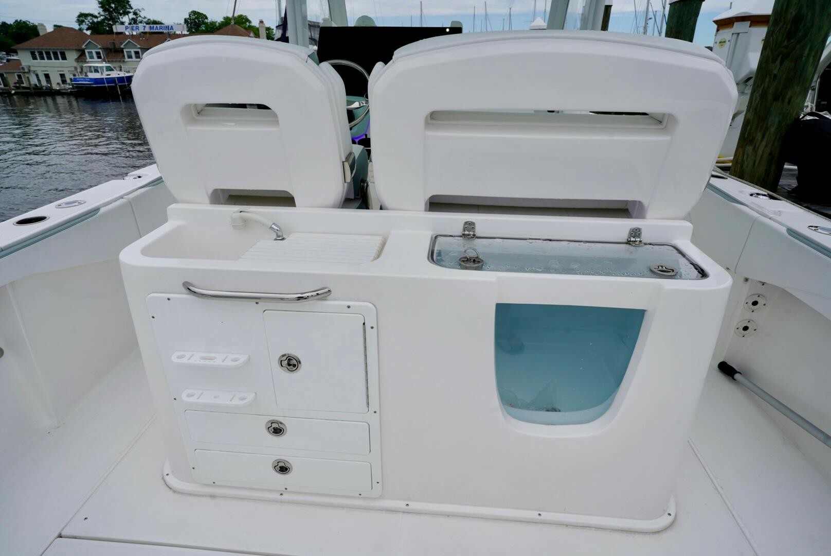 Slide: The Image of Dealer Demo Power Power Boat for sale 2022 STAMAS AVENTURA 33T - STAMAS AVENTURA 33T - 5322620