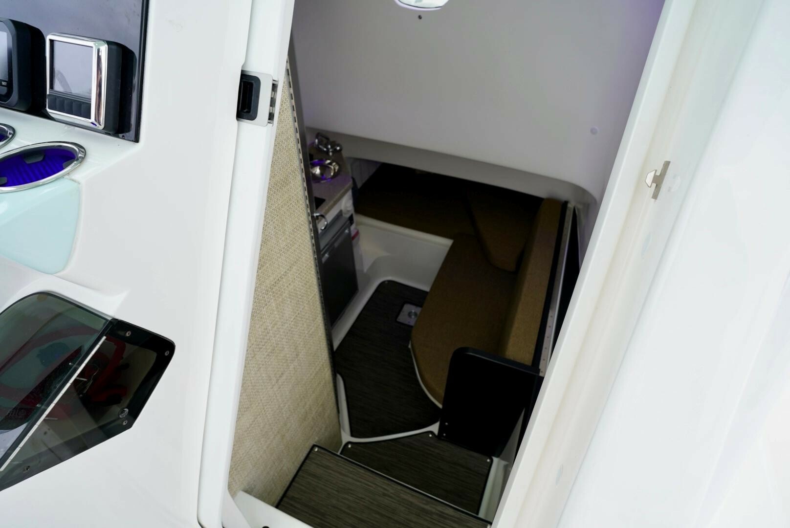 Slide: The Image of Dealer Demo Power Power Boat for sale 2022 STAMAS AVENTURA 33T - STAMAS AVENTURA 33T - 5322628