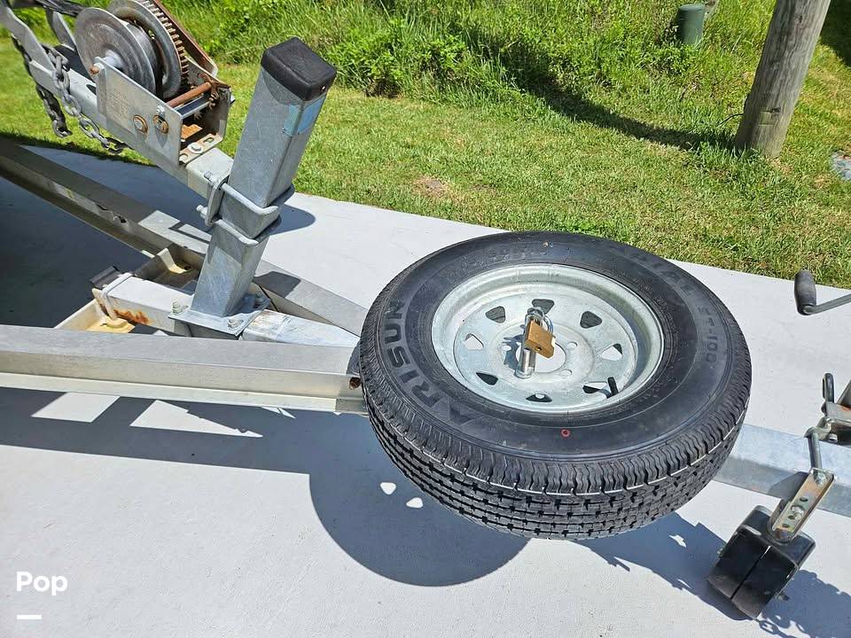 Slide: The Image of Spare Tire - 15636262