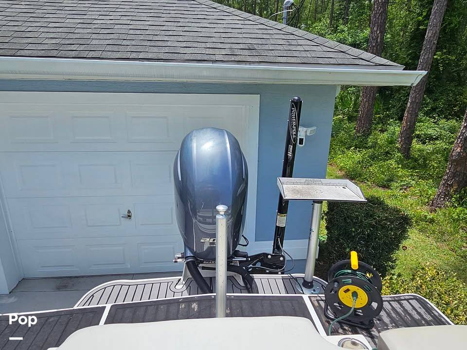 Slide: The Image of Cleaning Table - 15636263