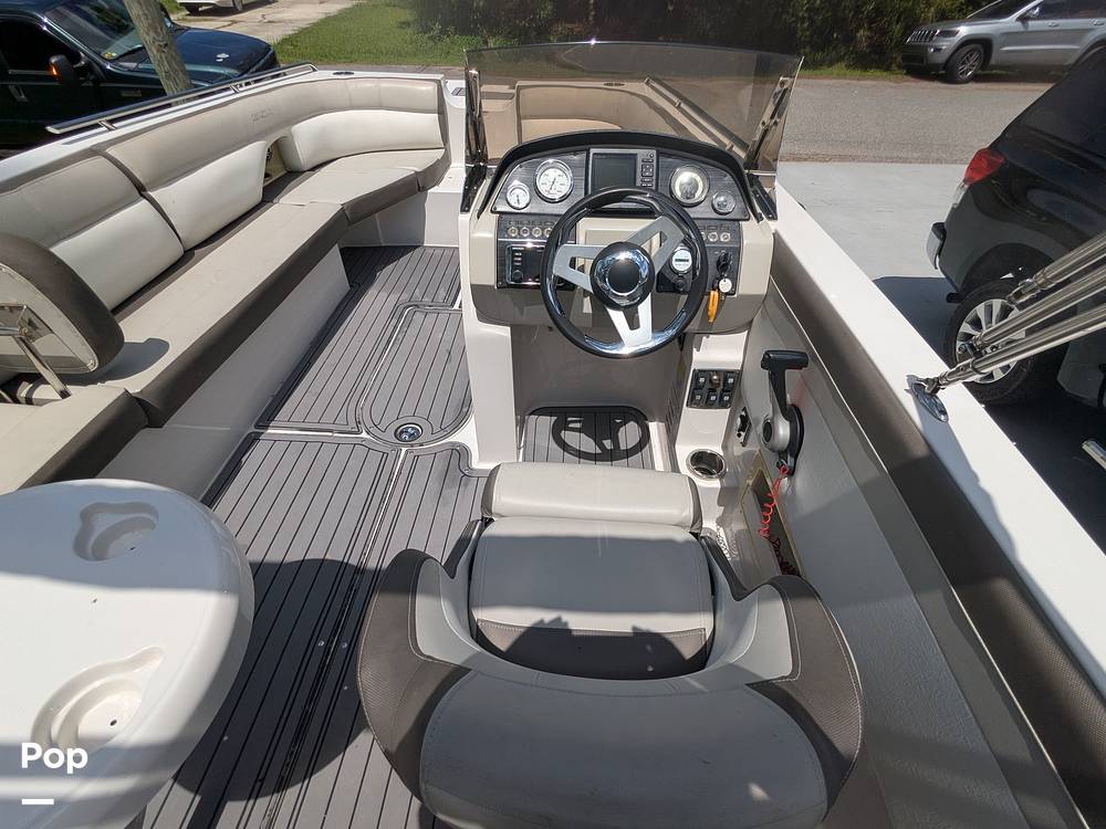 Slide: The Image of Lots Of Seating - 15649736