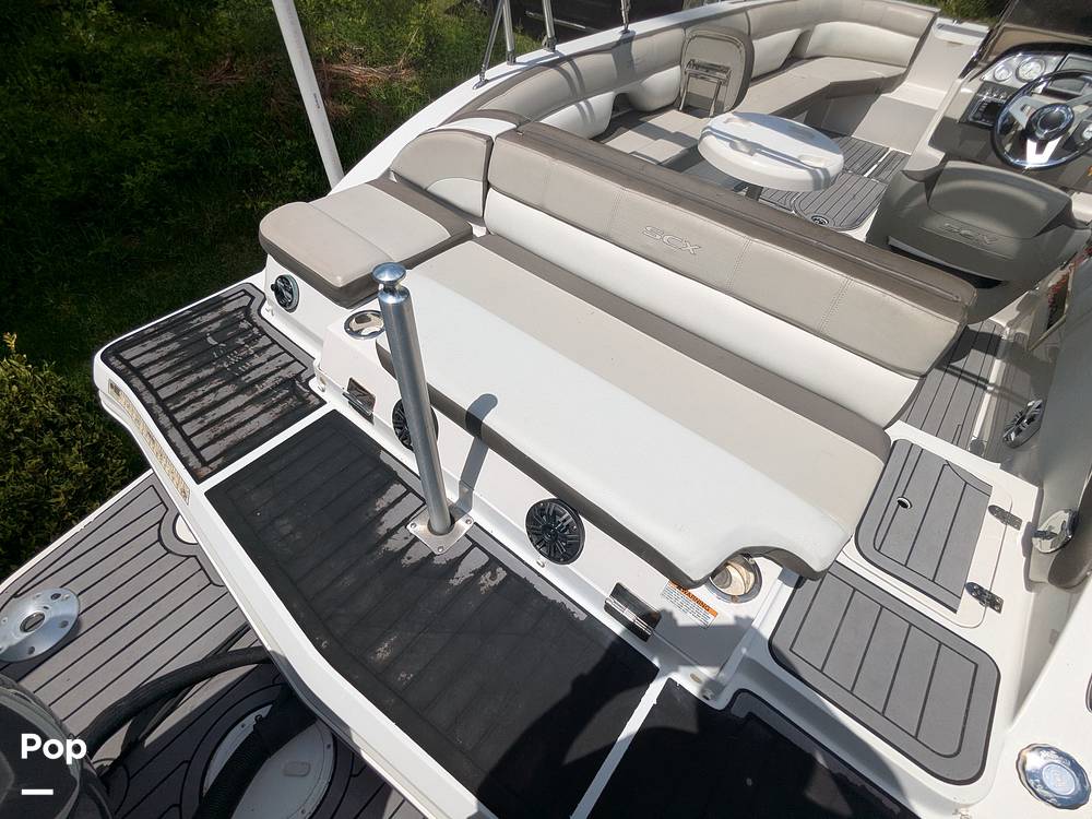 Slide: The Image of Ski Pole - 15650791