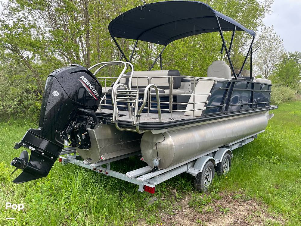 Slide: The Image of Starcraft EXS 3 Q 2022 - 15479248