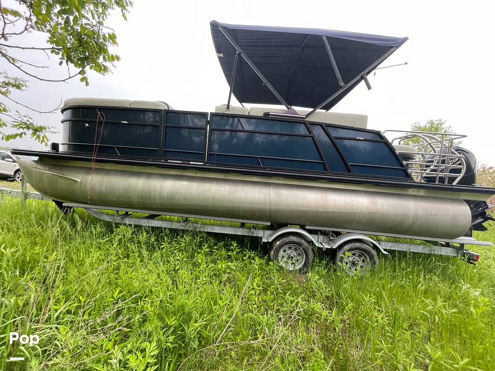 Slide: The Image of Starcraft EXS 3 Q 2022 - 15479257