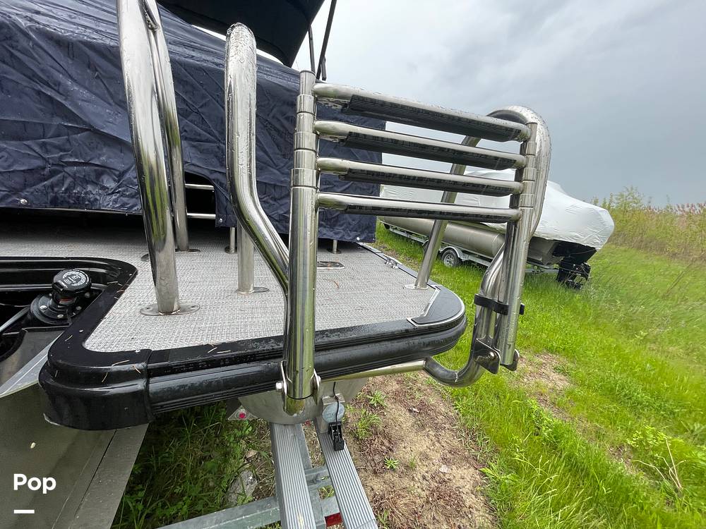 Slide: The Image of Starcraft EXS 3 Q 2022 - 15479372