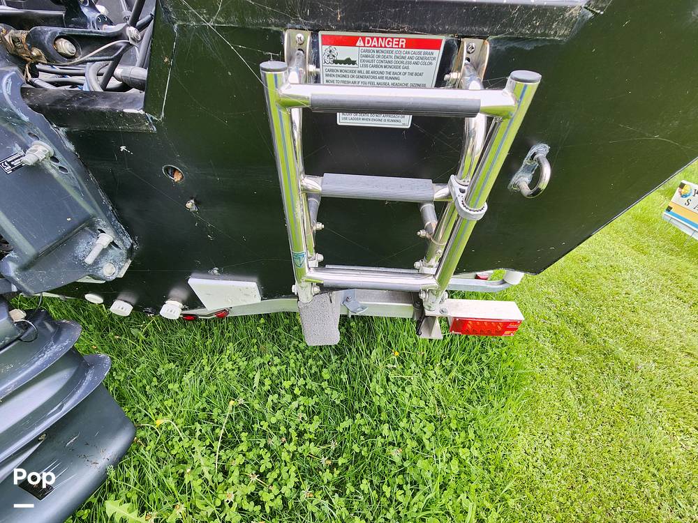 Slide: The Image of Starcraft Fishmaster 196 2019 - 15474729