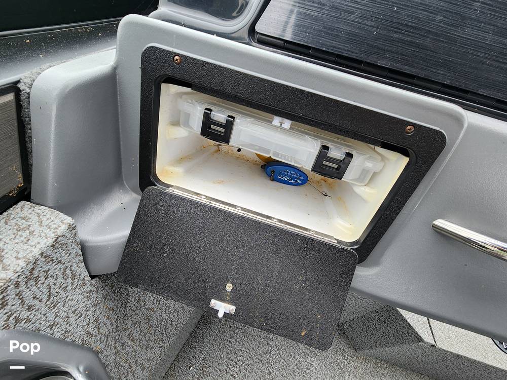 Slide: The Image of Starcraft Fishmaster 196 2019 - 15474816