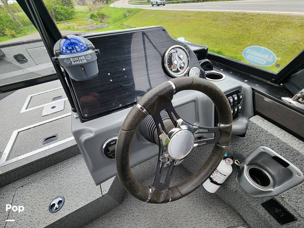 Slide: The Image of Starcraft Fishmaster 196 2019 - 15474820