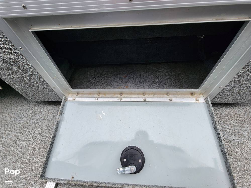 Slide: The Image of Starcraft Fishmaster 196 2019 - 15474830