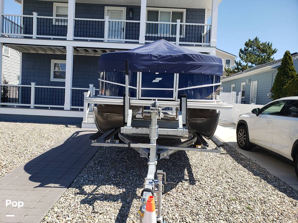 Slide: The Image of Starcraft LX16R 2023 - 15377393