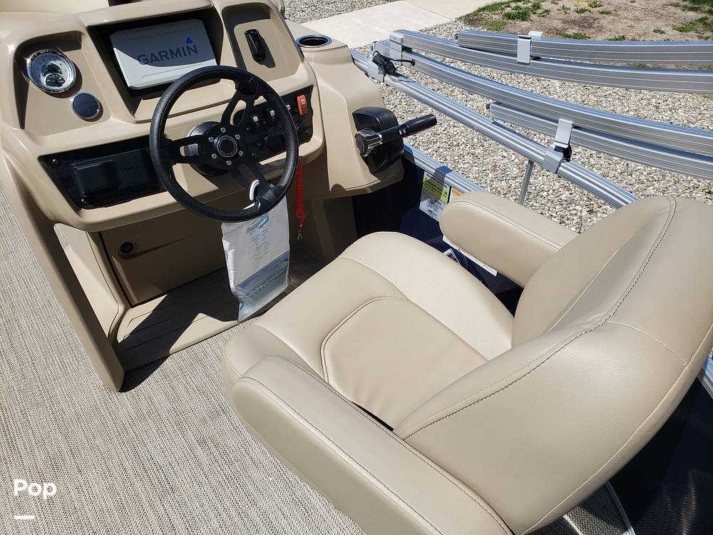 Slide: The Image of Starcraft LX16R 2023 - 15377496