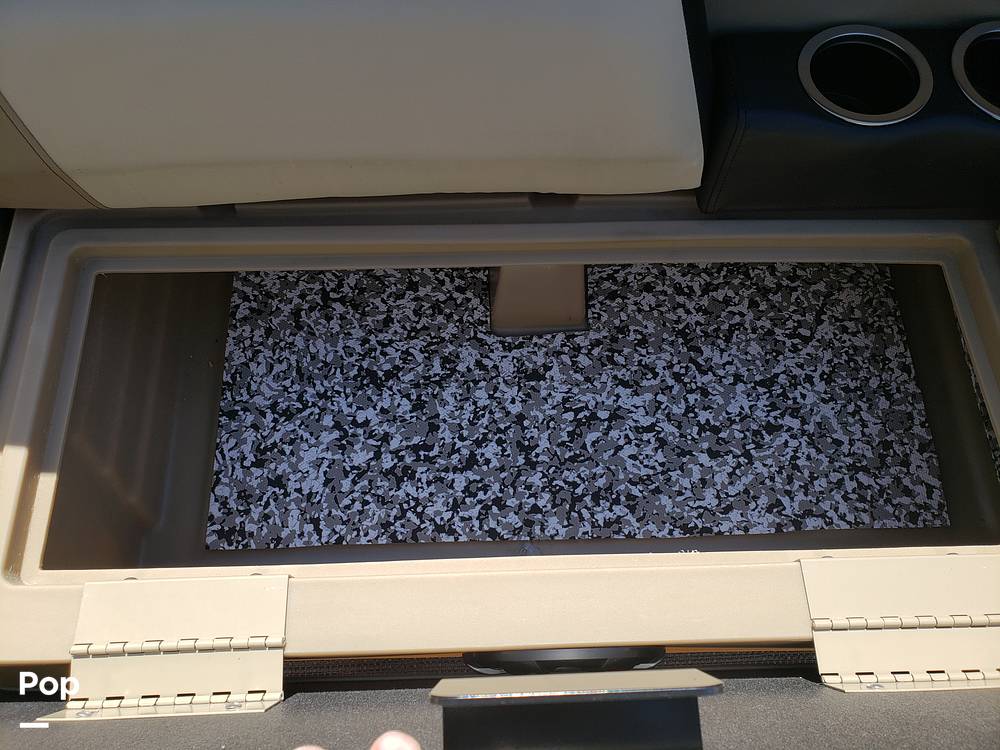 Slide: The Image of Starcraft LX16R 2023 - 15377559