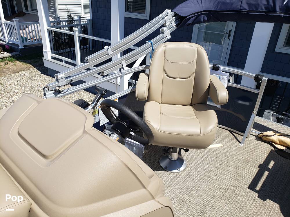 Slide: The Image of Starcraft LX16R 2023 - 15377566