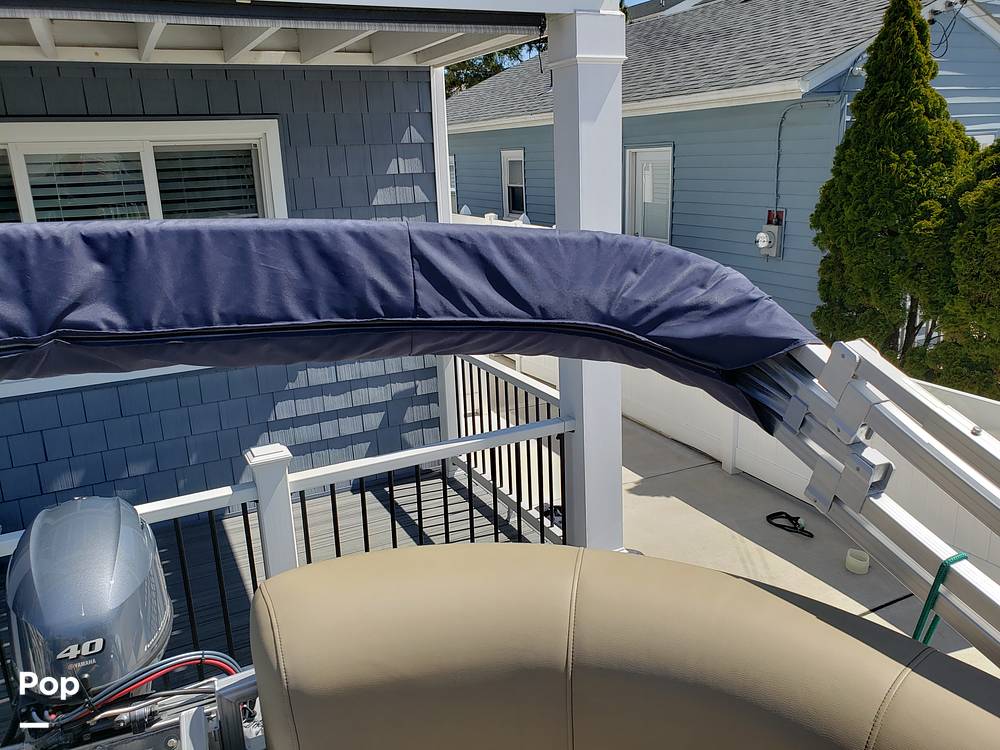 Slide: The Image of Starcraft LX16R 2023 - 15377568