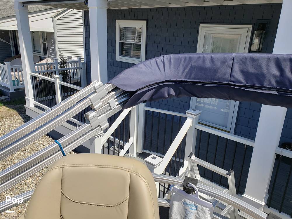 Slide: The Image of Starcraft LX16R 2023 - 15377569