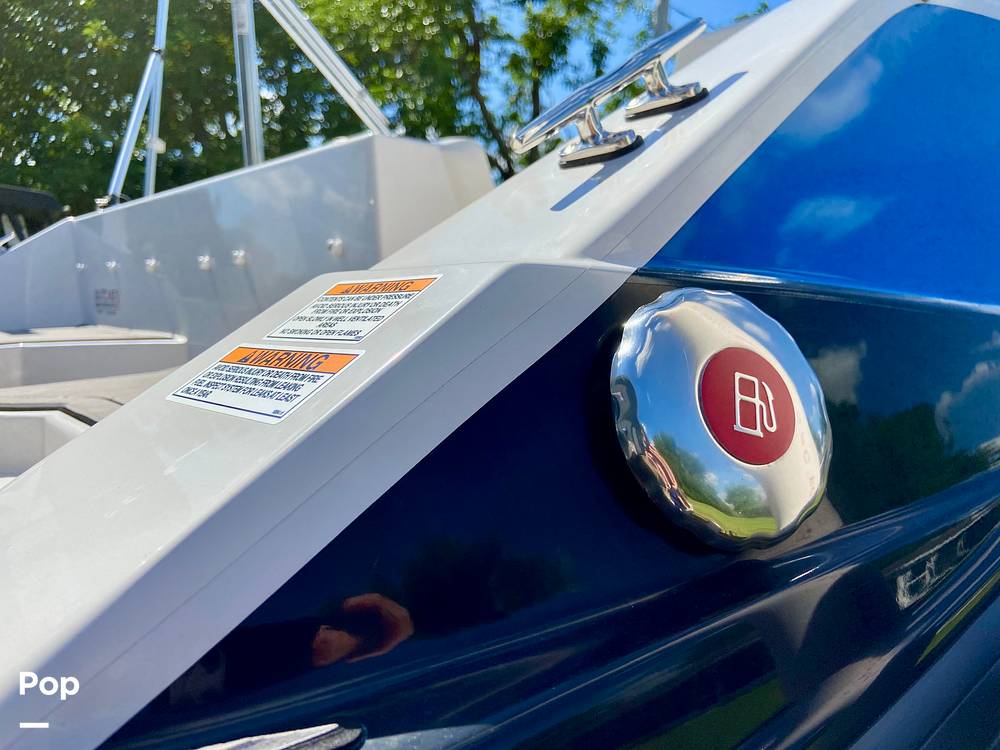 Slide: The Image of Starcraft SVX 171 2023 - 15465946