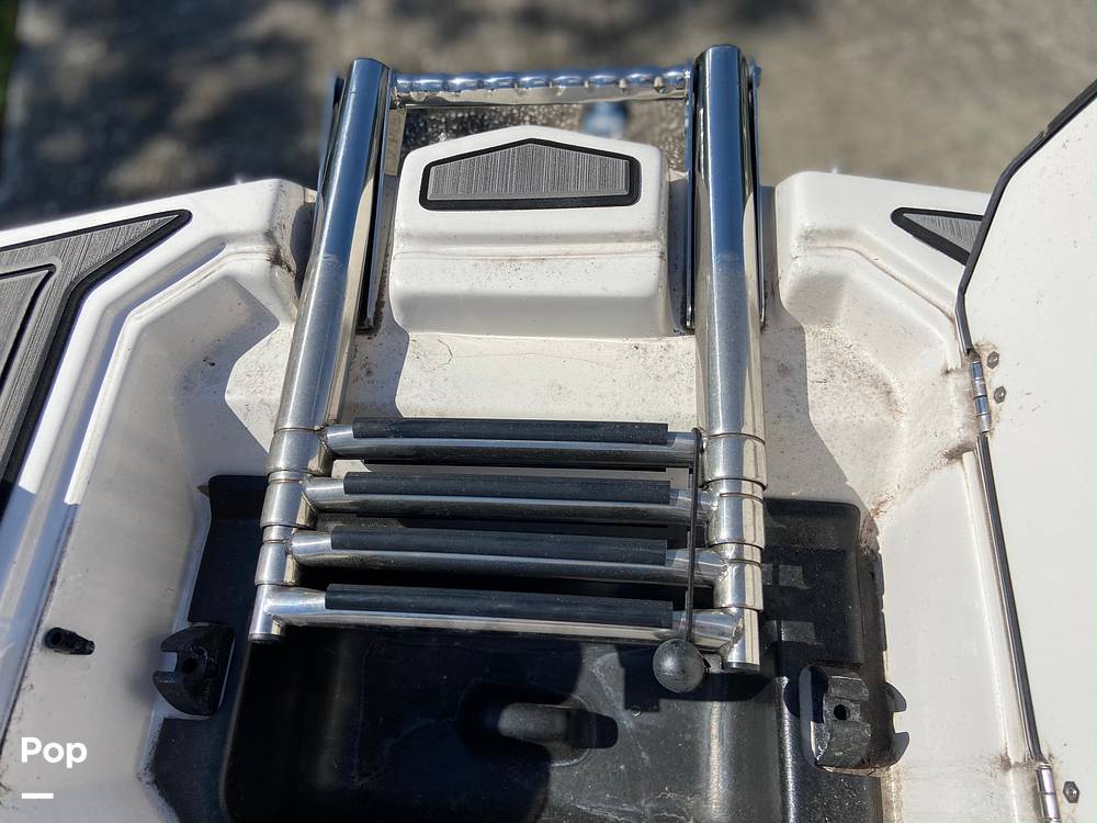 Slide: The Image of Starcraft SVX 171 2023 - 15465975