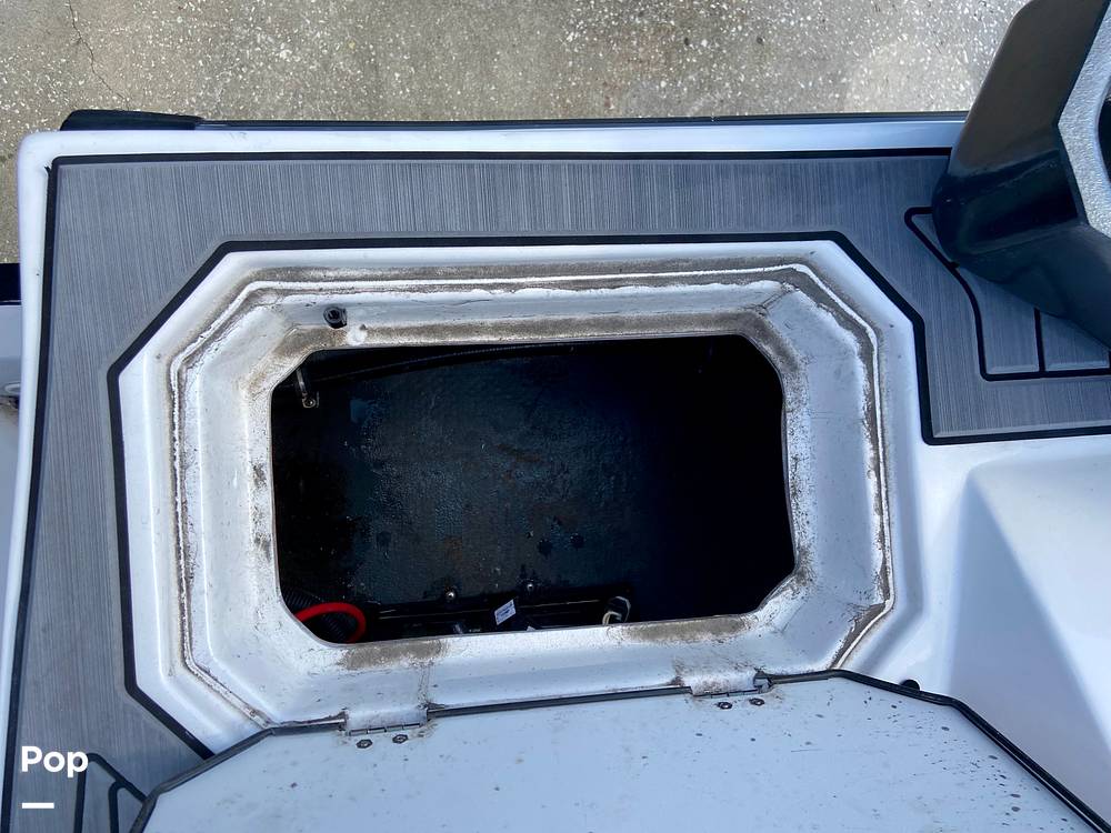 Slide: The Image of Starcraft SVX 171 2023 - 15465989