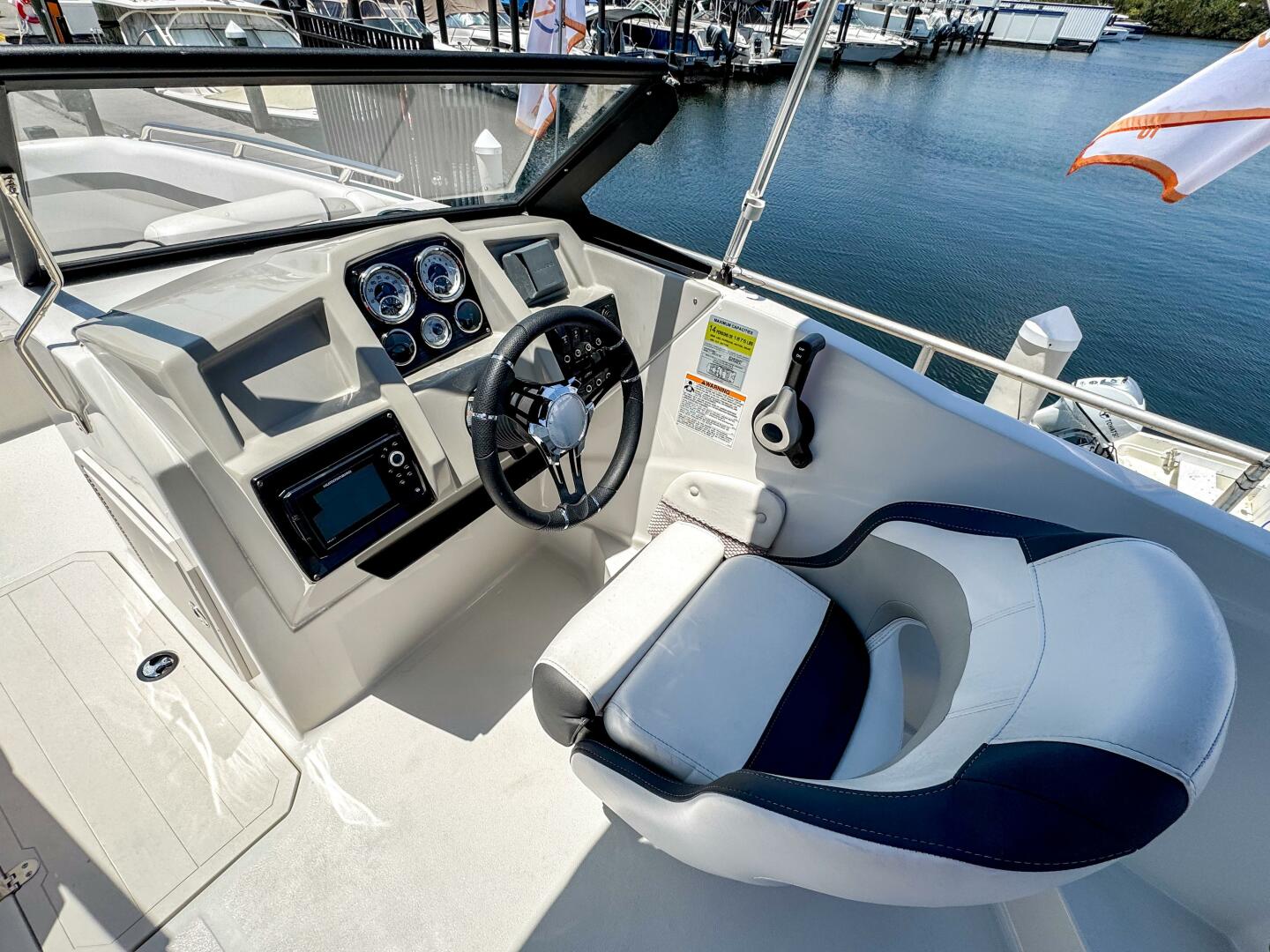 Slide: The Image of Starcraft SVX 210 OB 2023 - 5287179