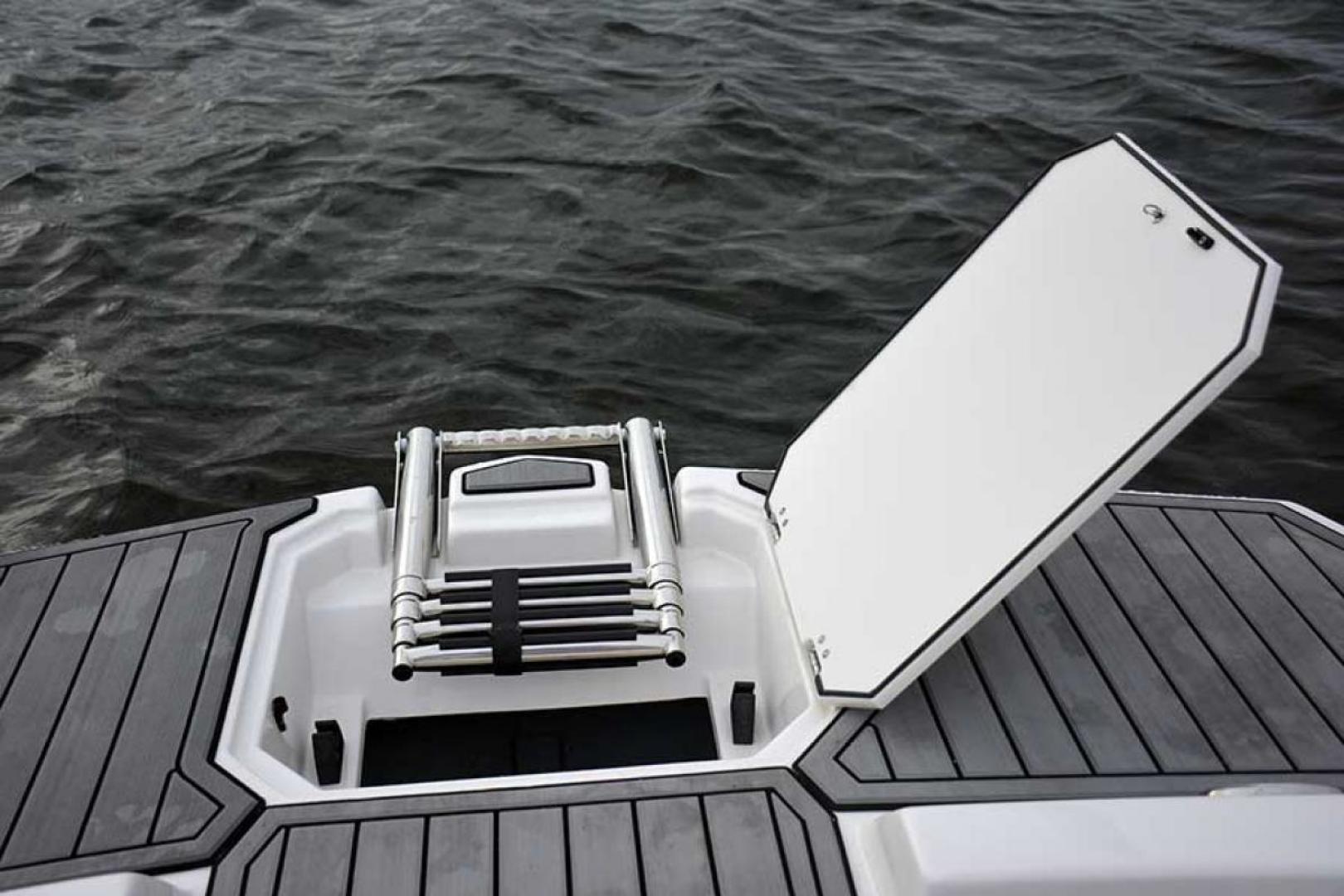 Slide: The Image of Starcraft SVX 211 OB 2022 - 3249189