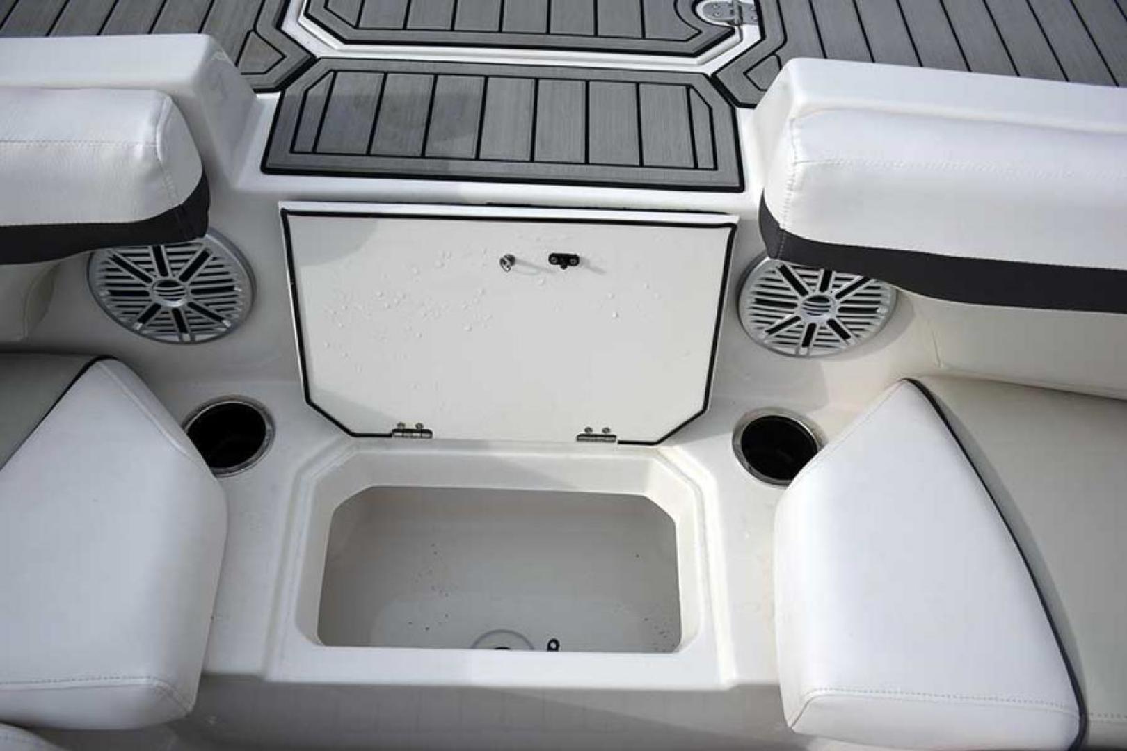 Slide: The Image of Starcraft SVX 211 OB 2022 - 3249201