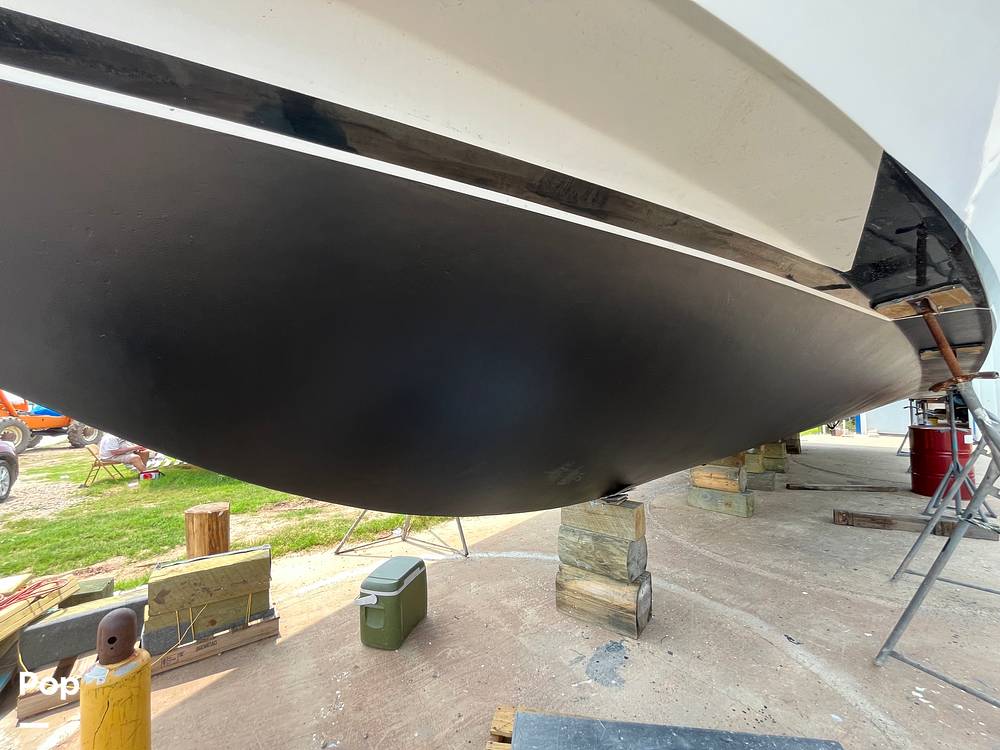 Slide: The Image of HULL - 14172133