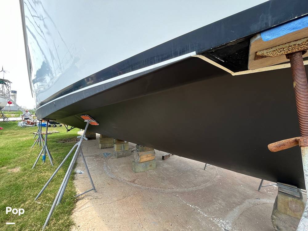 Slide: The Image of HULL - 14172141