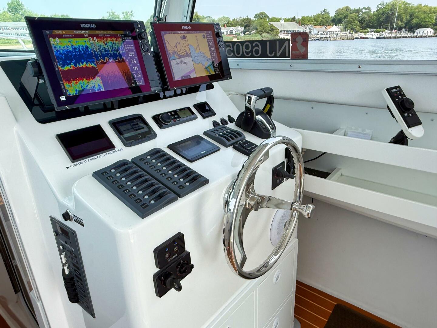 Slide: The Image of Steiger Craft 31 Chesapeake 2021 - 5409191