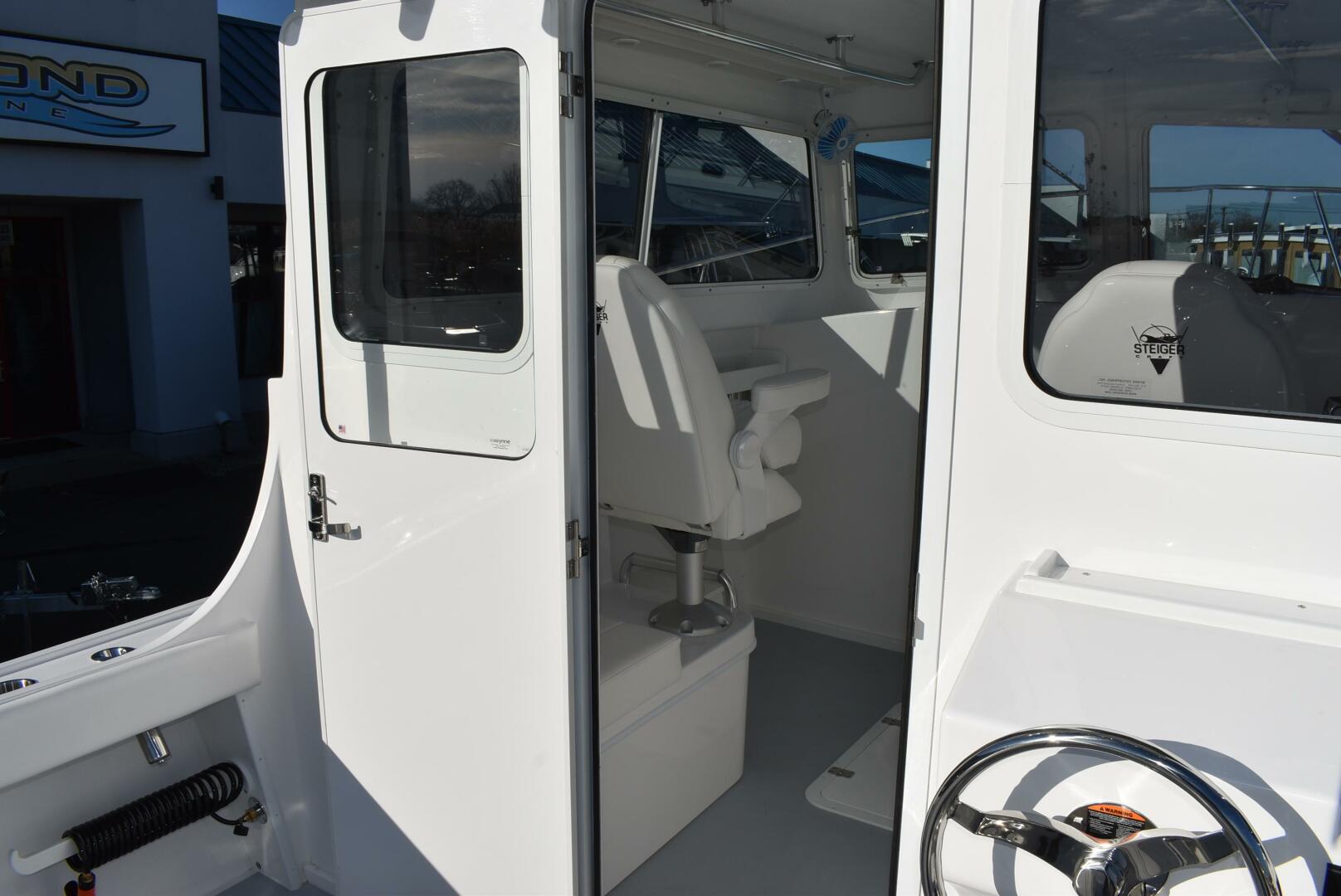Slide: The Image of Steiger Craft 31 Fisherman 2025 - 5092045